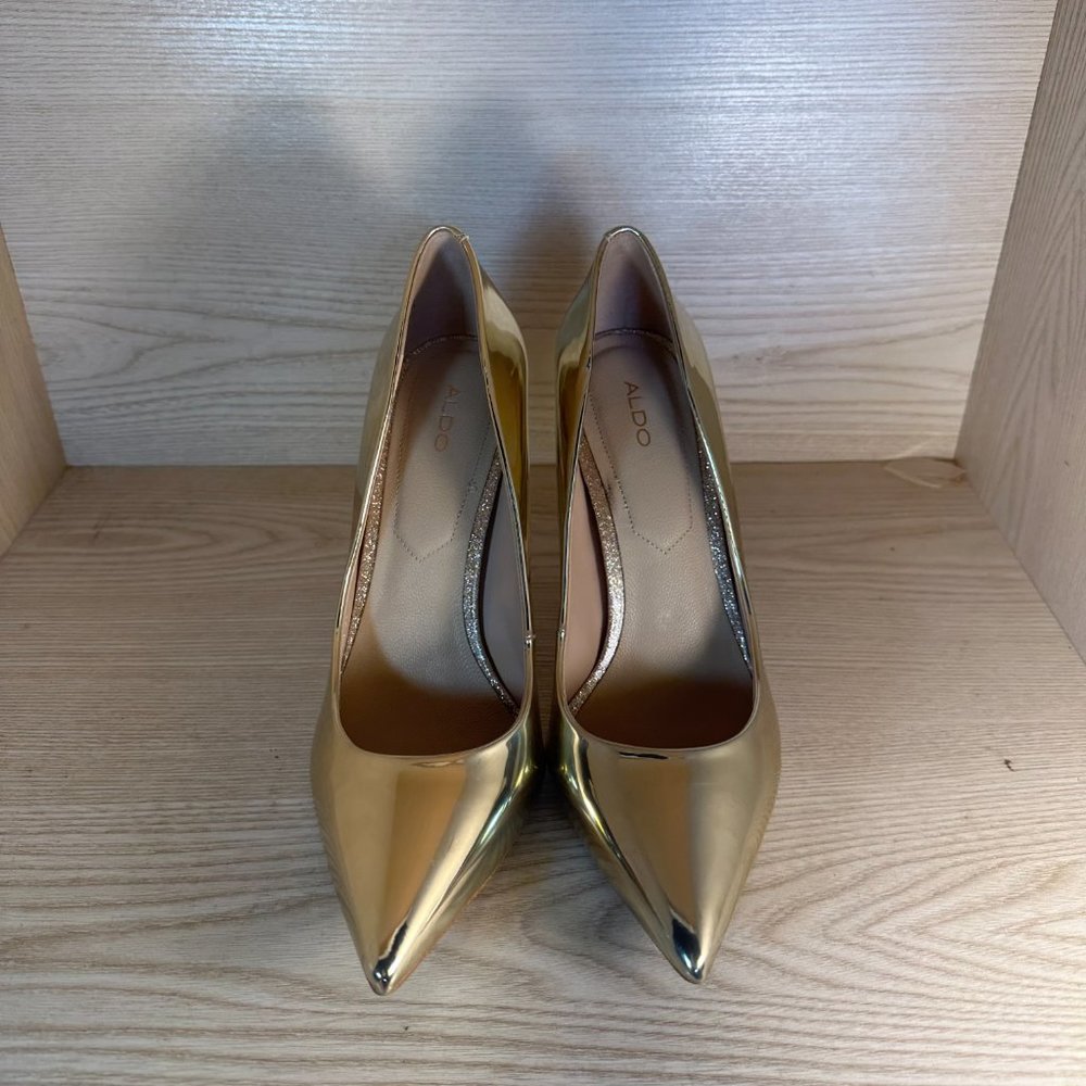 ALDO High Heels GOLD size 8